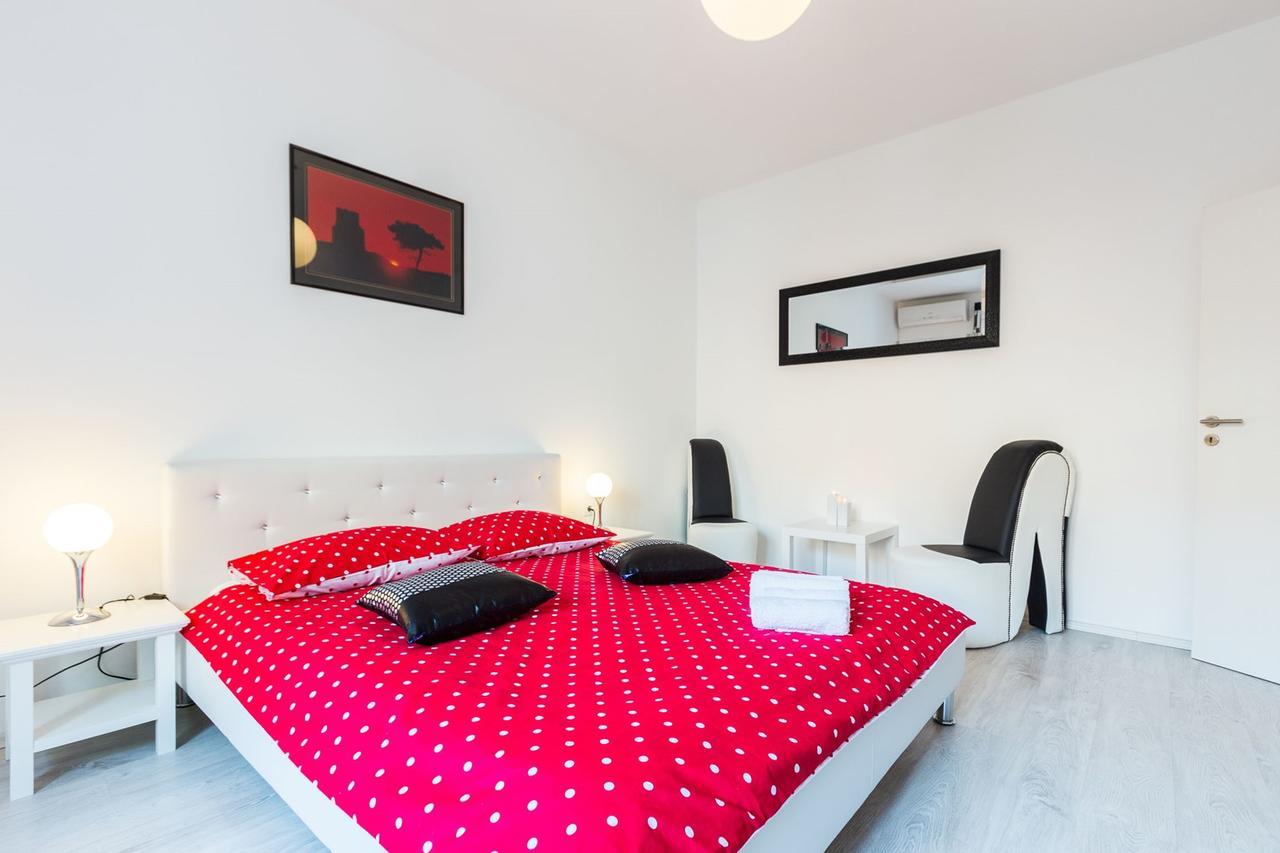 زادار Fifi Apartment W. Parking In Old Town المظهر الخارجي الصورة