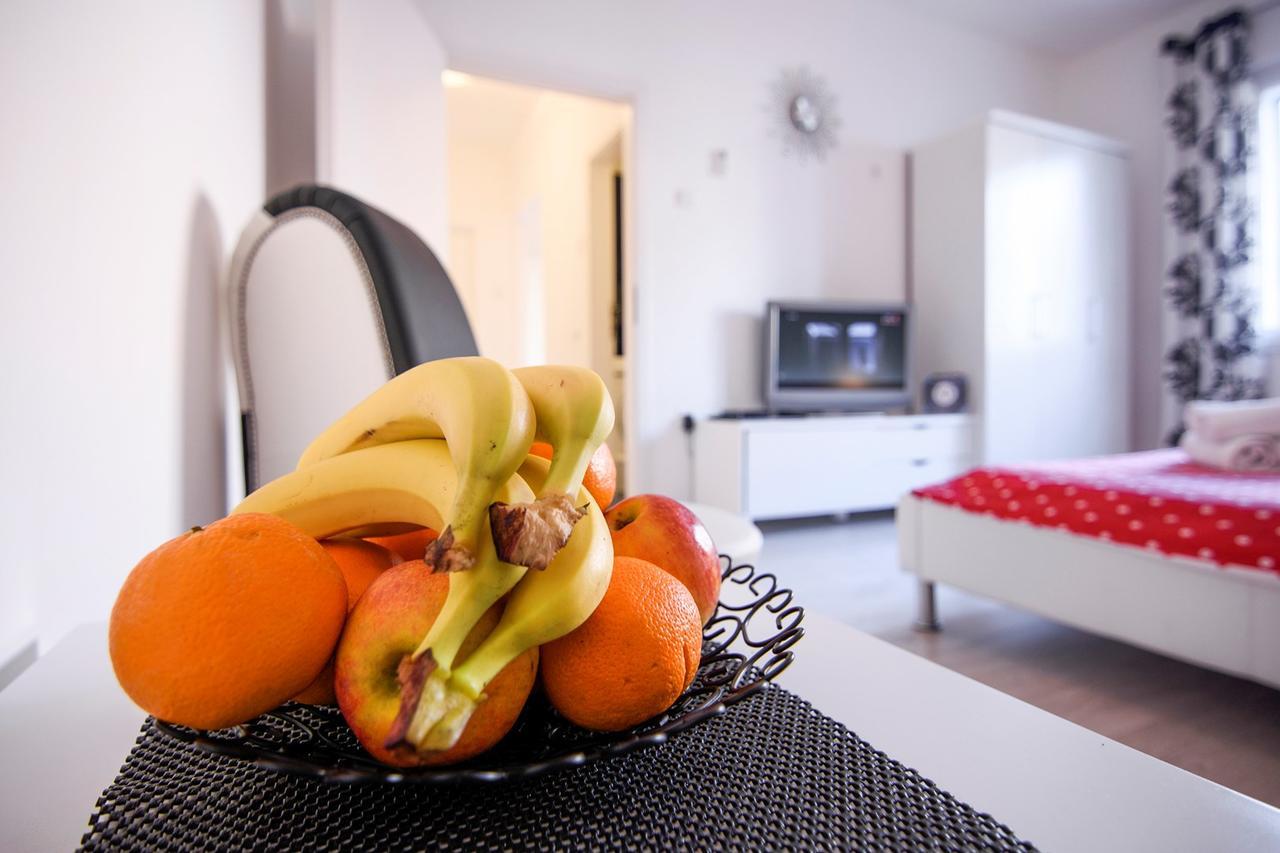 زادار Fifi Apartment W. Parking In Old Town المظهر الخارجي الصورة
