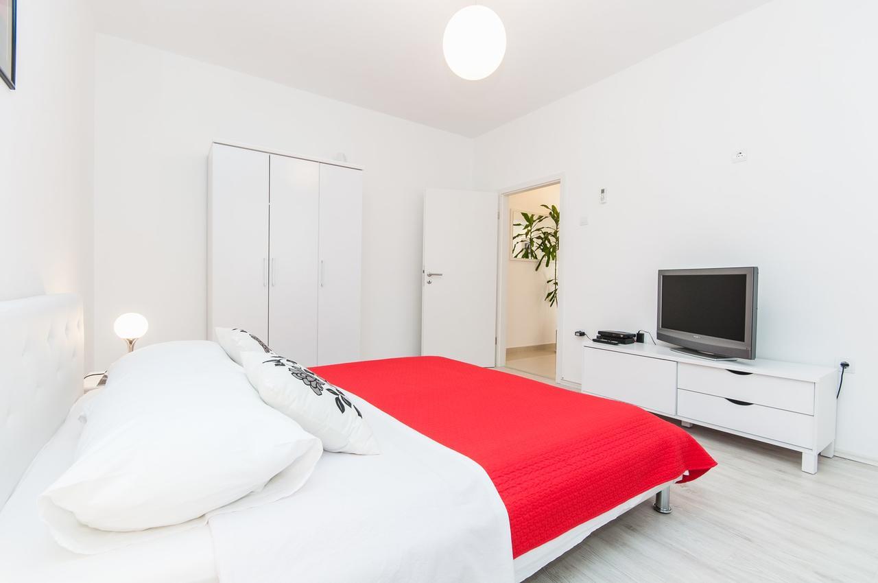زادار Fifi Apartment W. Parking In Old Town المظهر الخارجي الصورة