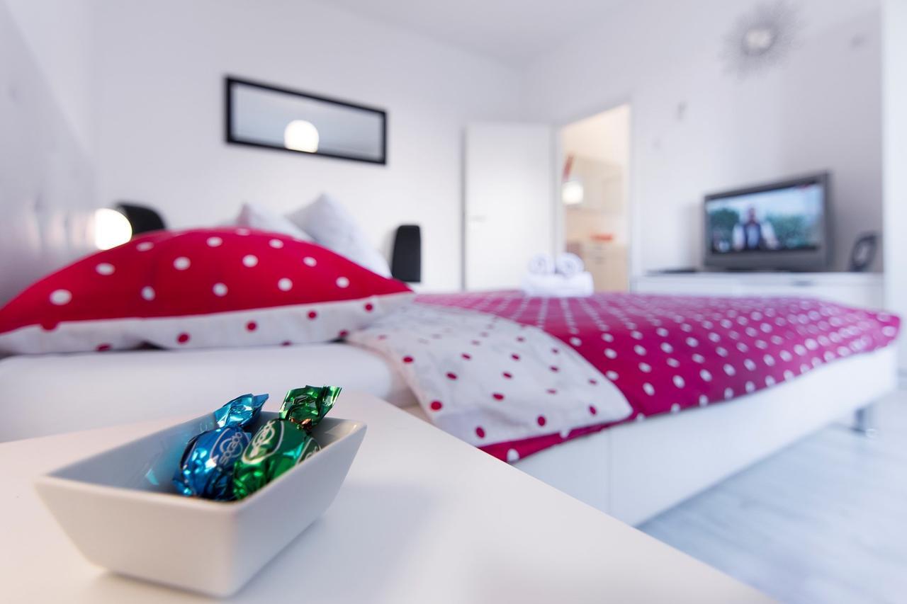 زادار Fifi Apartment W. Parking In Old Town المظهر الخارجي الصورة